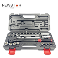 Ensemble d'outils pour cl&eacute;s dynamom&eacute;triques de voiture de m&eacute;canicien